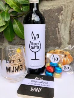 paas pakket cheers met etiket happy easter