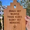 Borrelplank Huis, is een perfect verhuis cadeautje