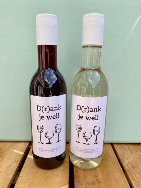 Mini flesjes wijn met hilarisch Drankjewel wijn quote