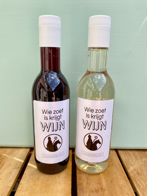 Mini flesjes wijn met hilarisch Sint wijn quote
